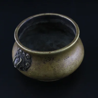 Early Qing Dynasty Bronze Censer with Twin Lion Handles Early Qing Dynasty Bronze Censer with Twin Lion Handles